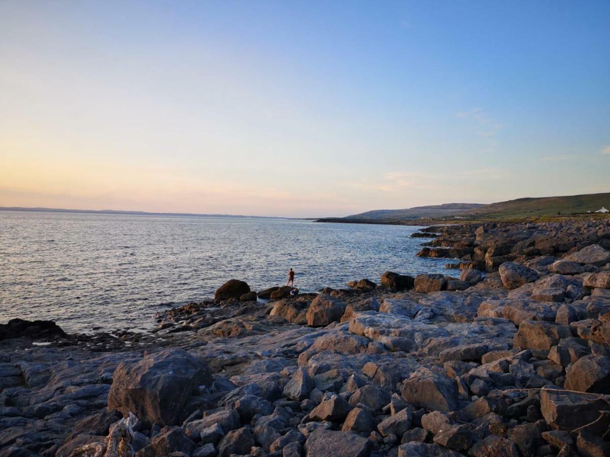 1844 Seascape Cottage Is Located On The Wild Atlantic Way Fanore Εξωτερικό φωτογραφία